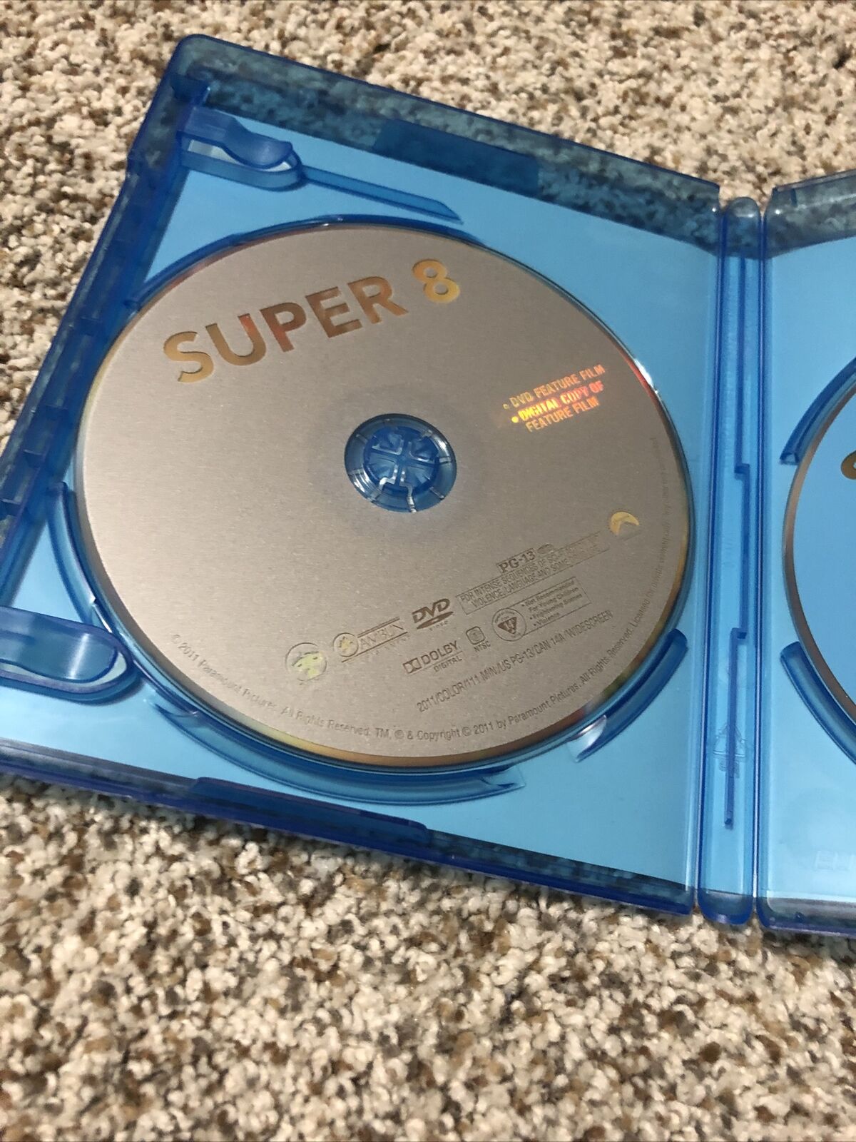 Super 8 Blu-ray / DVD / Digital Copy : Movies & TV 