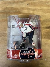 McFarlane NHL Sports Figure Series 17 Alex Ovechkin (White Jersey Variant)
