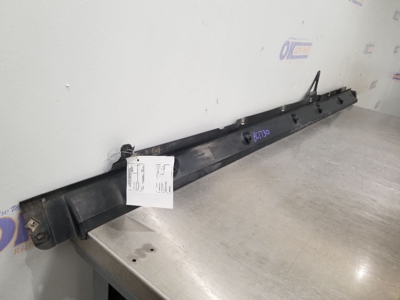 Bentley Bentayga LEFT Running board