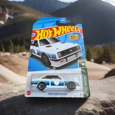 Hot Wheels Ford Escort RS2000 1/10 Retro Racers 4/250 New for 2023 Rare