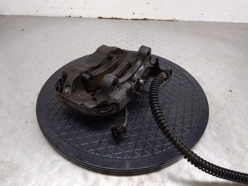 Pinza de conductor trasera 12,99" diámetro rotor compatible 06 08-10 PORSCHE CAYENNE 735845 Foto 3 de 4