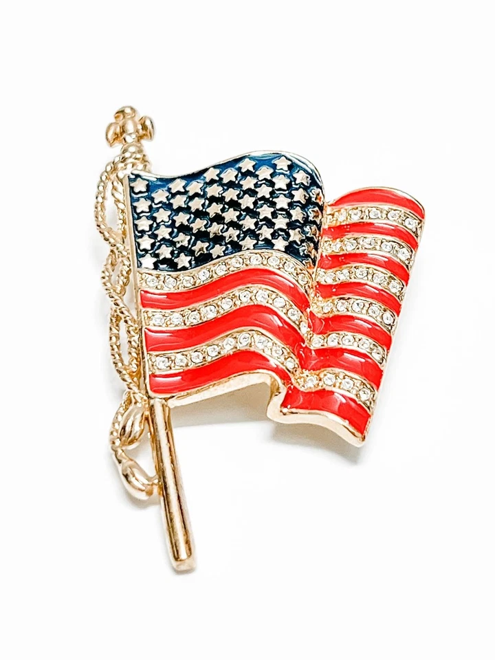 Monet USA American Flag Brooch 911 NYC Pentagon Memorial Pin UNITED WE STAND - Image 4 of 4