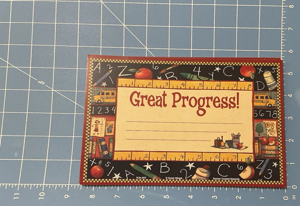 Hojas de conferencia vintage Carson Dellosa, premios Trend & Winget y etiquetas con nombre Foto 3 de 4