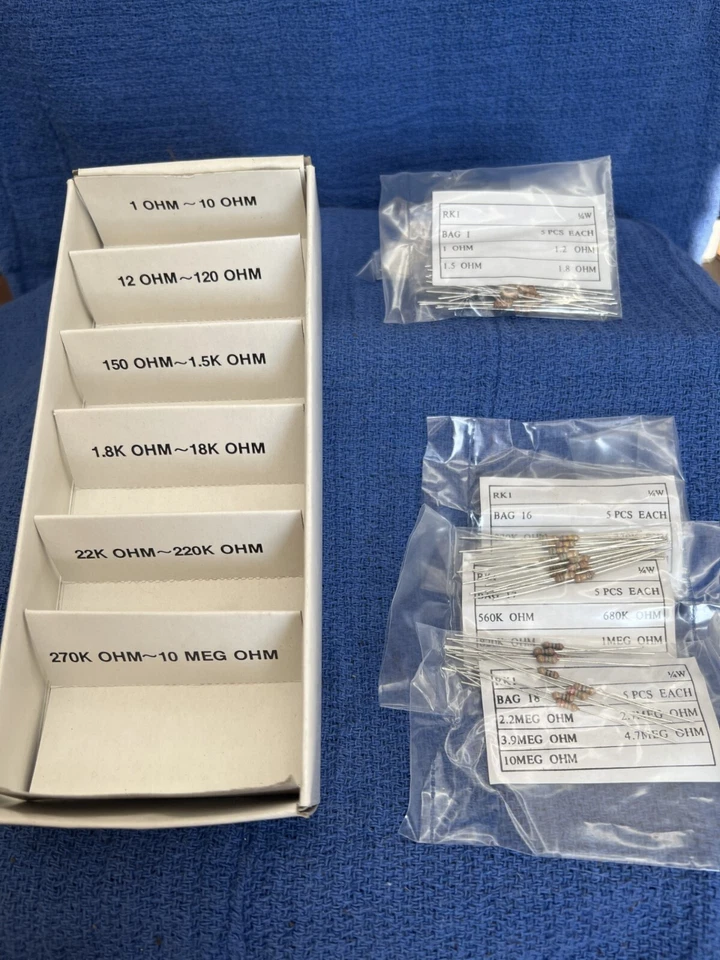 NOS   N.I.C. COMPONENT KIT 1/4 W 78 VALUES 5 EACH 1 OHM TO 10 MEG  390 PIECES. - Image 3 of 3