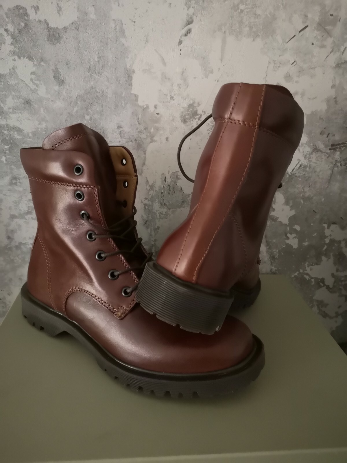 PANTOFOLA D’ORO STIVALI PANTOFOLA D'ORO DONNA IN PELLE. Taglia 3 5. Nuovo.