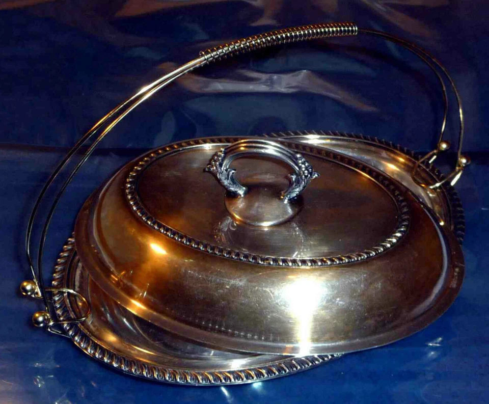 Rogers Eagle Star vintage años 70 Mundial Hamilton ON. Plato para servir 2215, .42 Foto 4 de 4