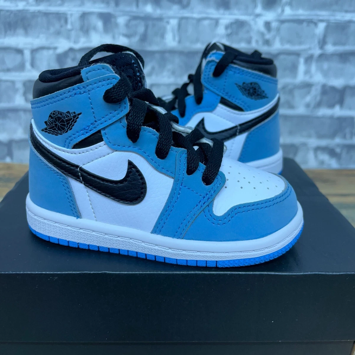 Baby blue nike jordans hotsell