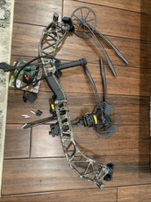 Bear Archery The Hunting Public ADAPT RH RTH 70# True Timber Strata (FOR PARTS)