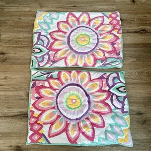 2 POTTERY BARN Teen KEALA Multicolor FLORAL Quilted STANDARD PILLOW SHAMS 20X26