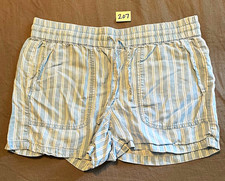 Calvin Klein Women's Blue White Striped Shorts 4 Mid Rise 3in Pockets Lyocell