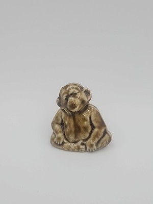 Wade Whimsies Red Rose Tea Brown Monkey Mini Ceramic Porclein Figures