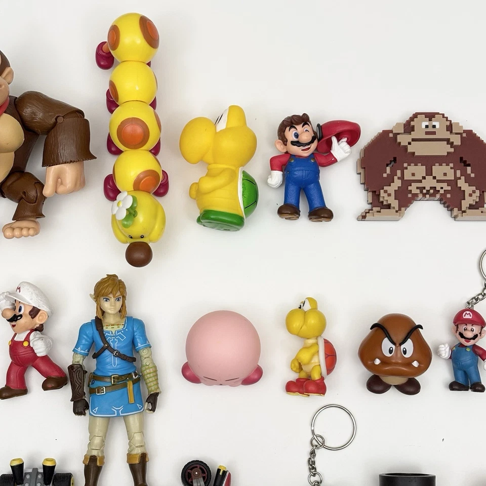 Nintendo Lote De 41 Figuras Coches Super Mario Link Kirby JAKKS DK Yoshi Foto 3 de 4