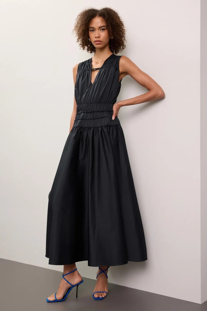 roksanda dress MAITE which is just visible as you move Roksanda Adriana Silk Dress in