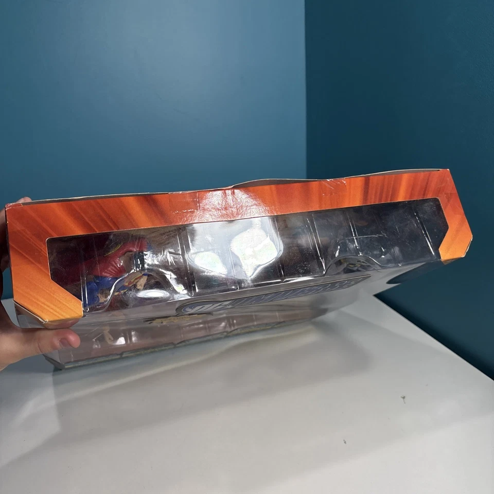 Paquete de 5 figuras de acción DC Universe Gotham City 2009 nuevo sellado Batman Superman Foto 4 de 4