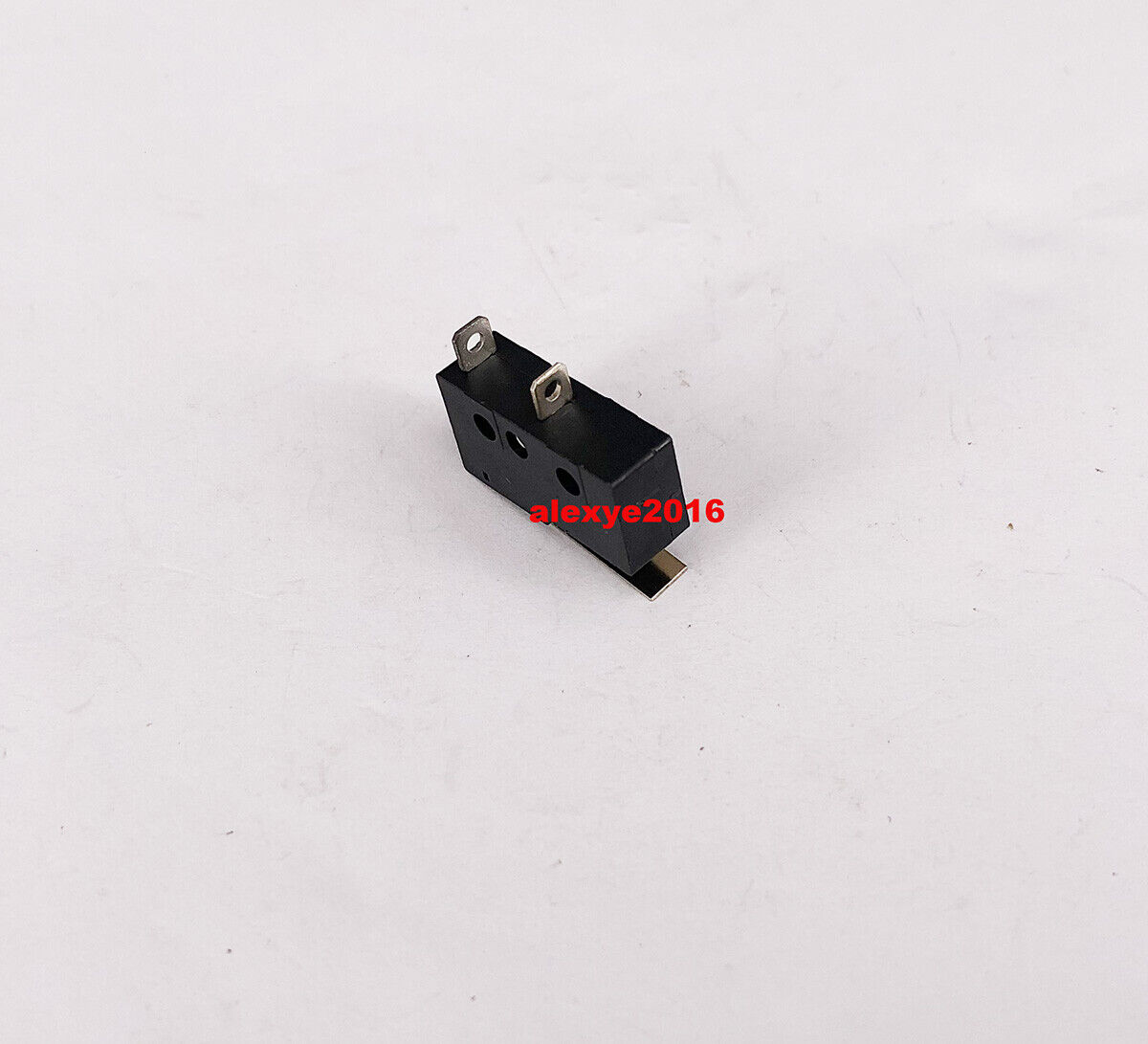 ZX KW11-3Z Black Microswitch COM and NO 2 Pins with Press ZX KW11-3Z Black Microswitch COM and NO 2 Pins with Press