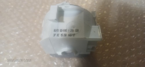 Laugenpumpe  Ablaufpumpel Bosch Geschirrspüler BLP3 02/015/1208.028 gebraucht