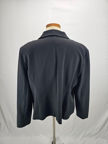 Giacca blazer T. Milano Petite donna nero 14P - Foto 4 di 5