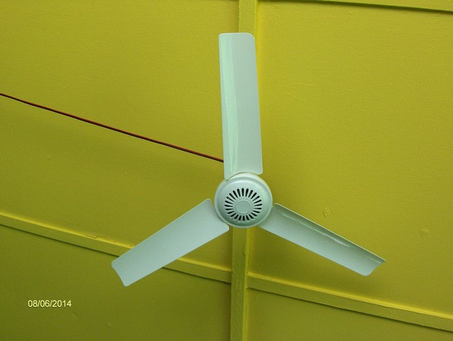 2 Two 12 Volt Dc Ceiling Fans Lightweight 20 Inch 8 Ft Cord