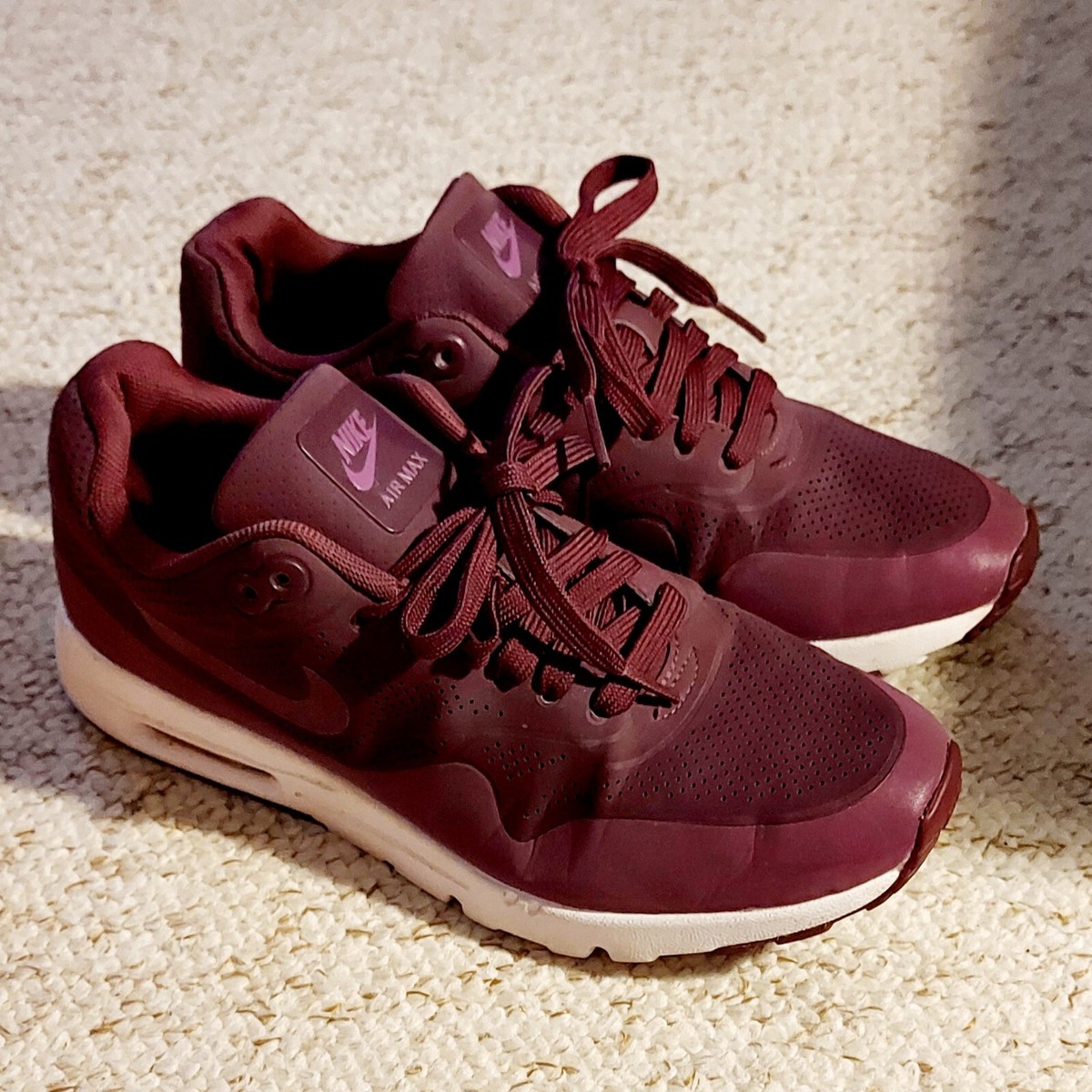 Nike Air Max Ultra Moire WMNS White 704995-500 Purple Used UK size