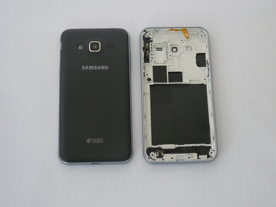 Cache Batterie + Chassis Samsung Galaxy J3 ( 2015 ) - Noir + Outils - Photo 1/1
