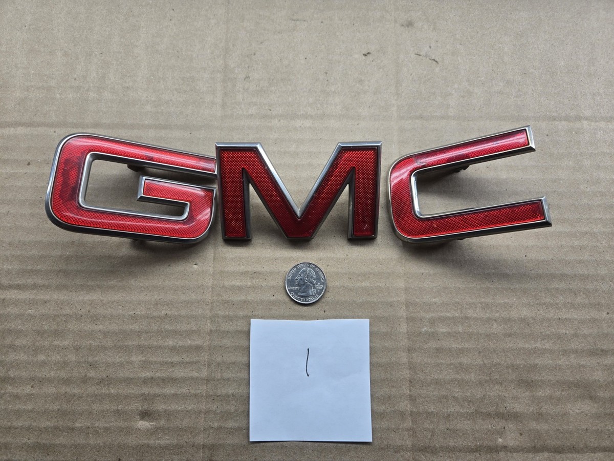 GMC OEM Jimmy Sonoma Canyon Front Grille Letter Emblem Badge Logo