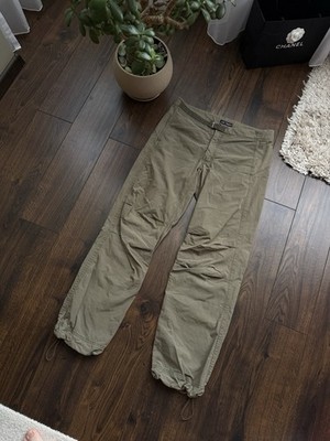 Arc'teryx Men's Khaki Cotton Hiking Pants Size S Outdoor Camping Apparel