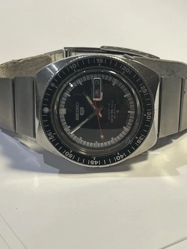 SEIKO RARE VINTAGE 70M SPORT DIVER, 6106-8120, BLACK DIAL, ORIG., SS, VERY GOOD