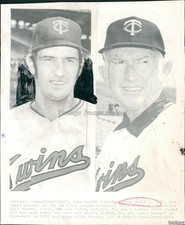 1972 Frank Quilici Bill Rigney St Paul Minneapolis Ball Wirephoto 7X9 Vintage