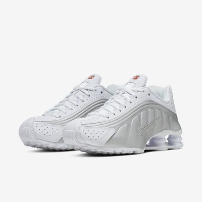 Nike Shox R4 White Metallic Silver Running Sneakers AR3565-101