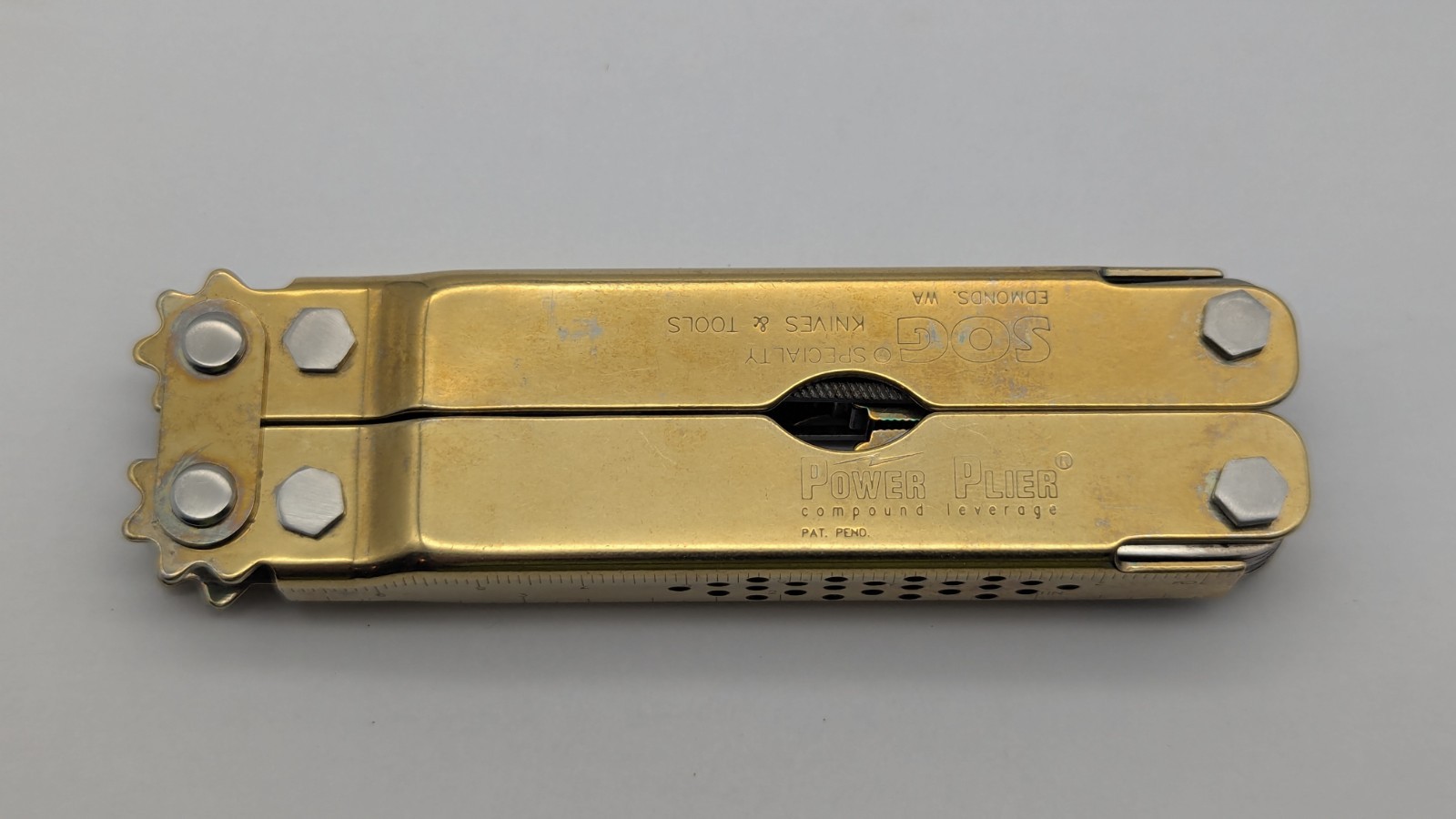  SOG T52 Power Plier Mulitool Gold Tone PRE OWNED READ TiNi COAT USA HARD 2 FIND