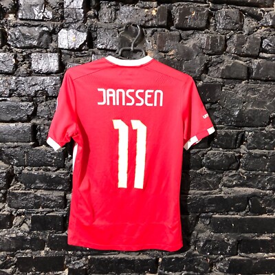 PSV Eindhoven Jersey Home football shirt 2016 - 2017 Umbro Young