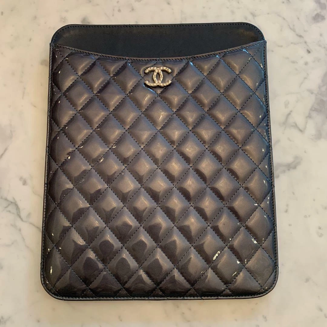 CHANEL Lambskin Quilted iPhone XII Pro Holder With Chain Black 1291473