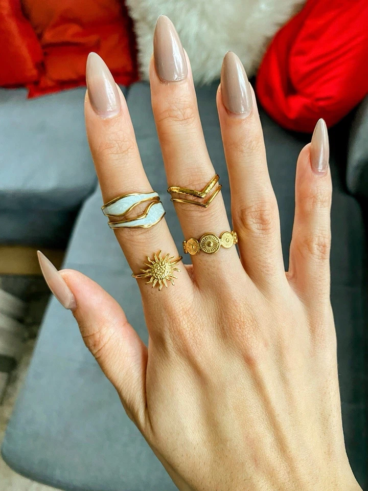 4 Wasserfeste, vergoldete Edelstahl Ringe als Set - Bild 3 von 4