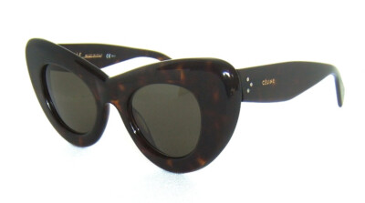 Celine Papillon Oversized Acetate Frame Sunglasses Vintage Dark Green Celine Acetate Rectangular Sunglasses CL40267U Green 1777080  main image 4