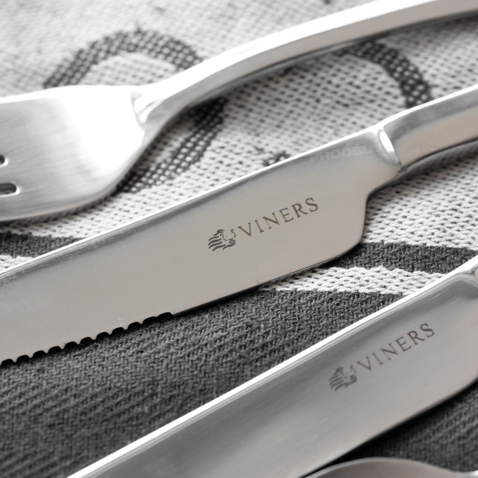 Viners 20 Piece Cutlery Set with Steak Knives Gift Box Silver Stainless