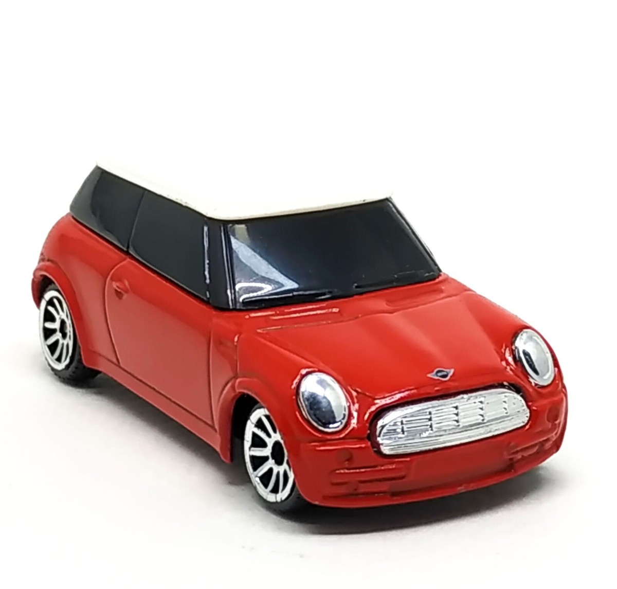 Majorette Mini Cooper Red / White Roof - Wheels 5U 1:63 (3