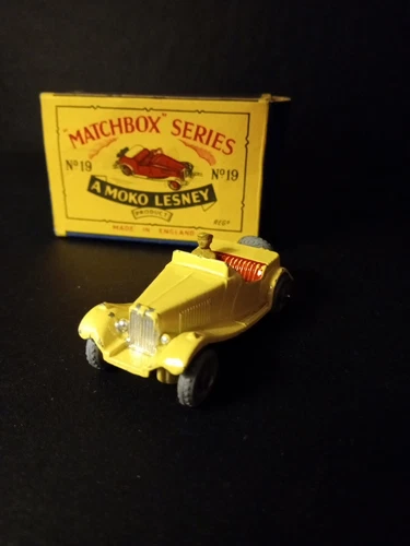 Matchbox Lesney #19A  MG Sports Car  Creme 1956 V/N/Mint In Original B2 Box