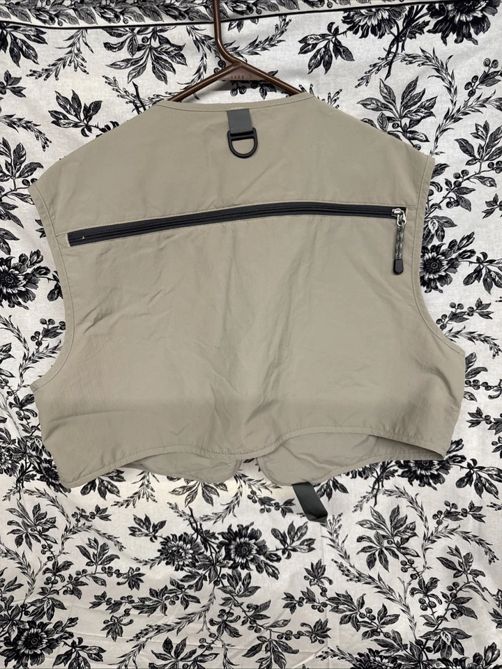 Simms Fly Fishing Outdoor Vest Multiple Pockets  XL Tan - Image 2 of 2