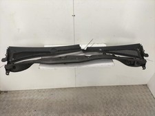 Pare-brise Peugeot 208