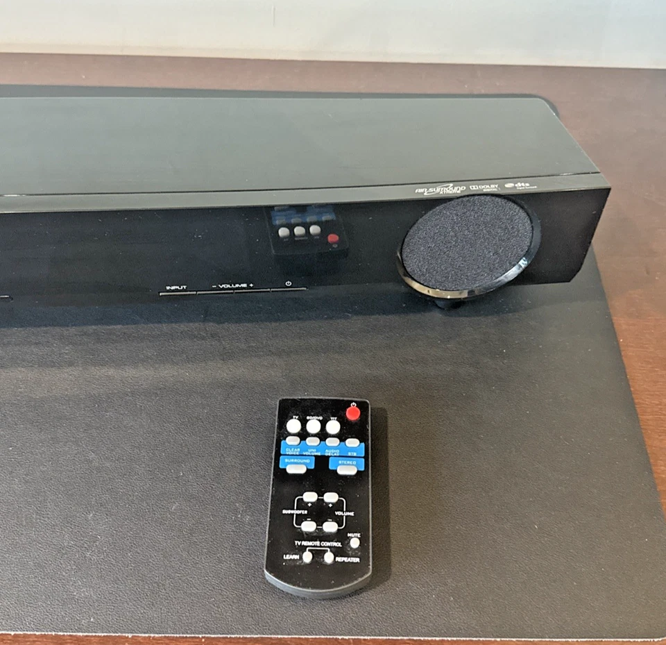 Used YAMAHA Sound Bar YAS-101 - Dolby-DTS Compatible - Remote Included - Image 4 of 4