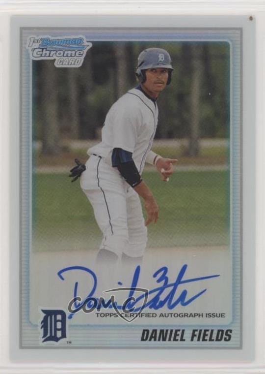 2010 Bowman Chrome Prospects Refractor 70/500 Daniel Fields #BCP218 Auto 0s3