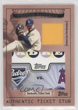 2009 Topps Ticket To Stardom Stubs Plus Memorabilia /224 Trevor Hoffman HOF 0l2