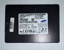 Samsung MZ-7TE2560 PM851 256 GB 2.5 in SATA III Solid State Drive