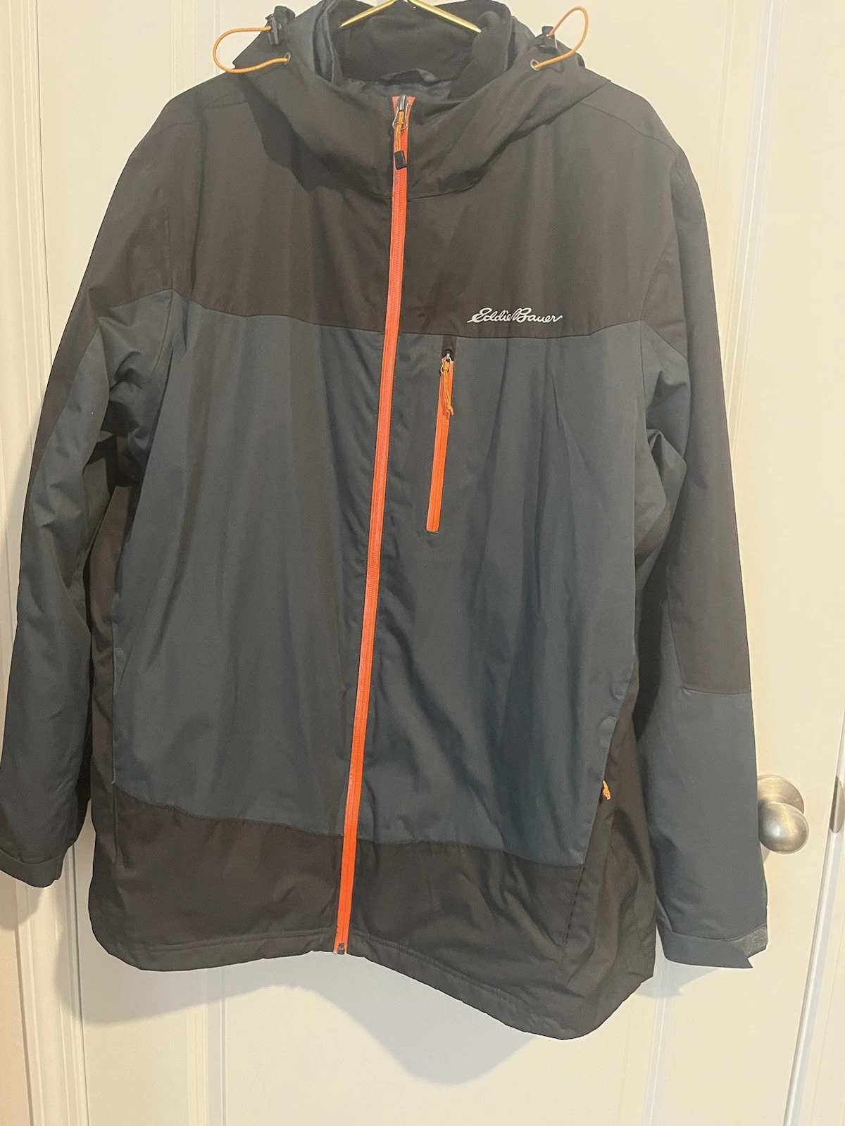 Eddie Bauer Mens Sz XL 2 Layer Storm Jacket Black & Blue Small Tear In Lining