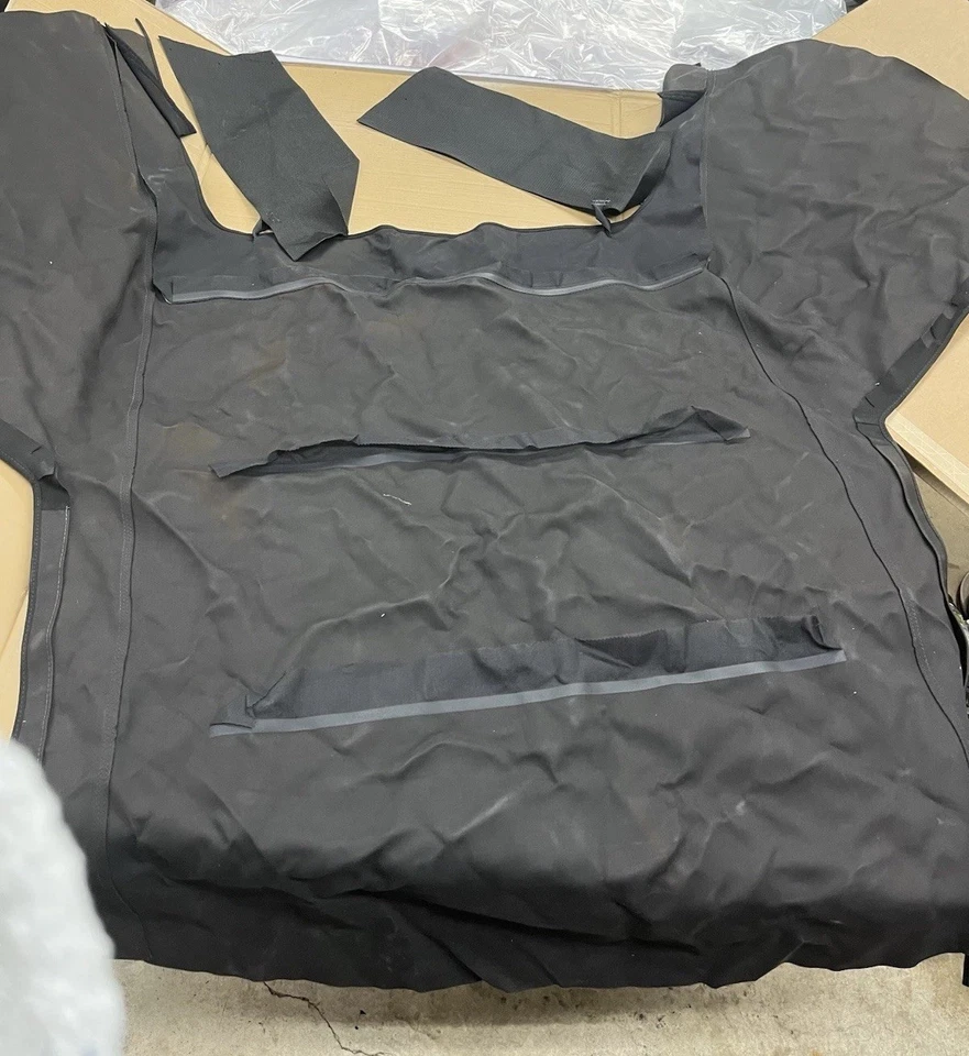 GM Factory Part 94-02 Camaro  New Convertible Top  Black Cloth  Pt# 10282820 Nos - Image 3 of 4