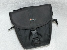 LOWEPRO REZO TLZ 10 MEDIUM TOP LOAD CAMERA BAG FOR SLR COMPACT - NO STRAP