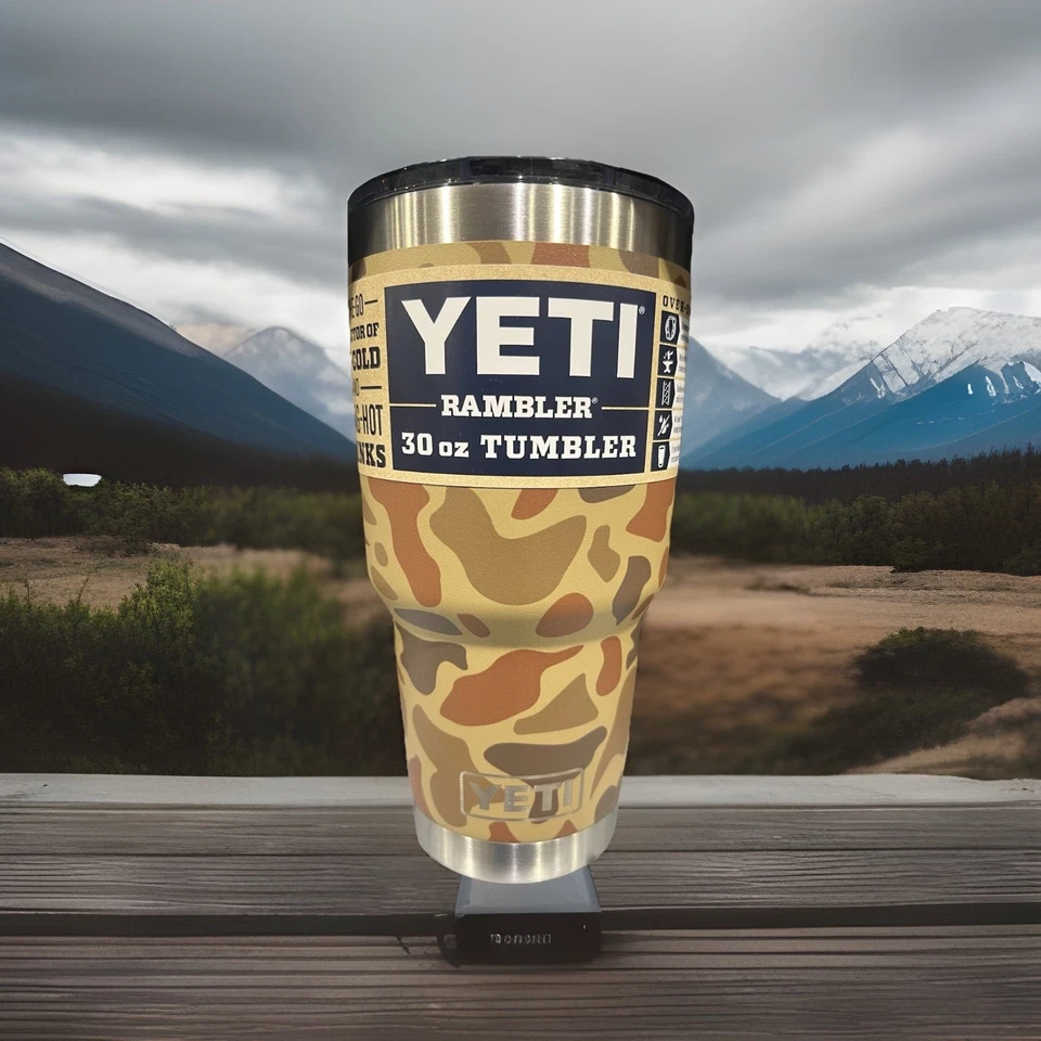 NEW Yeti Rambler 30oz Tumbler Wetlands Camo Insulated Limited Edition