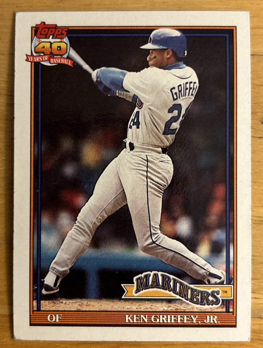 1991 Topps Ken Griffey, Jr. Baseball Card 790 Mariners HOF Outfield