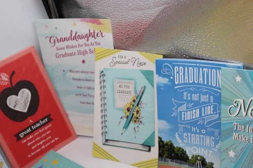 Graduation Random Card Lot of 109 Cards & 3 Envelopes Hallmark Greeting HUGE - Picture 6 of 18