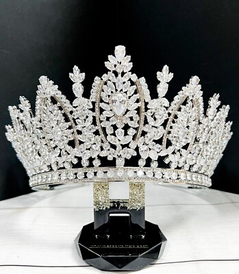 Bridal Headpiece, Wedding crown, Royal Princess Tiara, Cubic  display picture 1